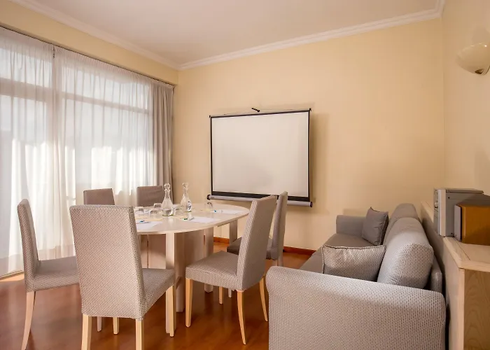 Otel Western Globus Roma