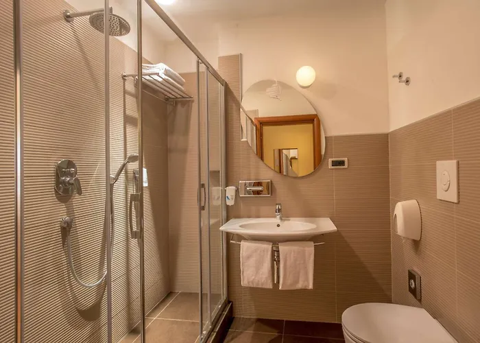 Hotel Western Globus
